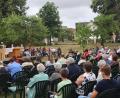 Bild: wrm
Stadtpfarrer Hubert Bartel zelebriert den Gottesdienst beim Pfarrfest in Windischeschenbach.