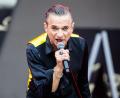 Bild: Christoph Soeder/dpa
Frontmann Dave Gahan von Depeche Mode am 7. Juli 2023i m Olympiastadion Berlin.