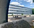 Bild: Gabi Schönberger
Die Flachdachsanierung am Kepler-Gymnasium (300.000 Euro) ist nur einer von vielen Kostenpunkten, der auf die Stadt Weiden zukommt.