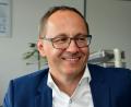 Bild: Petra Hartl
Der Amberger Unternehmer Markus Frauendorfer steht auch in den kommenden fünf Jahren an der Spitze des IHK-Gremiums Amberg-Sulzbach.