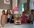Bild: Kinderhaus Weltentdecker/exb
Der „Grummi“ nimmt die Sorgen und Nöte der Kinder auf. Den Kummerkasten bauten die Kindern des BRK-Kinderhauses selbst.