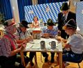 Bild: R. Kreuzer
Die Sketche sorgen für viele Lacher im Publikum.