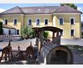 Bild: Stephan Huber
Für zusätzliche Kita-Plätze hat die Stadt Sulzbach-Rosenberg die Anmietung des Schlössls um zwei Jahre verlängert.