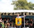 Bild: flt
Die 25 Musikerinnen und Musiker der „Pirker Blechmusi“ sorgten beim 40. Plößberger Bürgerfest für Stimmung. Bürgermeister Lothar Müller freute sich über viele Gäste.