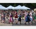 Bild: Kunz
Bei der Volksmusik-Parade im Max-Reger-Park treten auch die Kids- und Teen-Gruppen des Kirwavereins Weiherhammer auf.