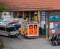 Bild: Peter Kneffel/dpa
Bei einem Arbeitsunfall in einer Entsorgungsfirma in Oberbayern sind drei Männer in einem Kanalsystem ertrunken.