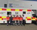 Bild: Corinna Hagn/exb
Von links: Fachdienstleiter Stefan Kloss, Geschäftsführer Stefan Fütterer, Alexander Suttner, stellvertretender Fachdienstleiter Wolfgang Heibl, Patrick Waldhier und stellvertretender Kreisgeschäftsführer BRK-Kreisverband Josef Ott bei Vorstellung des Einsatzleitwagens.