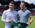 Bild: dme
René Vollath (links) und der Torwarttrainer der SpVgg Unterhaching, Michael Gurski.