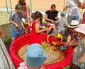 Bild: exb/Stephanie Busch
Bei einer bunten Olympiade durften sich die Mädchen und Buben auf dem Gelände des BRK-Kindergartens so richtig austoben.