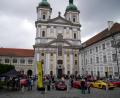 Bild: hmr
Sportwagen an Sportwagen standen vor der Basilika in Waldsassen beim Besuch der Sportwagencharity Nürnberg.