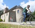 Bild: Gabriele Schönberger
Kapellen-Tour durch den Steinwald. Vorbei an der Steinwaldkirche in Wäldern.