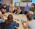 Bild: Stadtplanungsamt Weiden
Bei einer Planungswerkstatt sammeln die Neunkirchener viele Ideen für ihre künftige Dorfmitte.