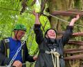Bild: Adrian Mose/exb
Bei einer Klettertour konnte eine Gruppe der Jurawerkstätten Amberg-Sulzbach dank der Unterstützung durch den Hirschbacher Verein "Licht für Kinder" über sich hinauswachsen.