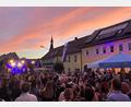 Archivbild: Lucia Windschiegl/exb
Das Brunnenfest in Neuhaus ist alljährlich ein Publikumsmagnet. Heuer steigt es am 6. August.