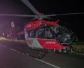 Archivbild: rw
Auch der Rettungshubschrauber war im Mai 2022 nach dem schweren Unfall am Kreisverkehr in Kemnath im Einsatz.