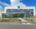 Bild: Michael Vogl/exb
Am Krankenhaus St. Barbara in Schwandorf treten drei neue Ärzte ihren Dienst an.