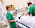 Bild: Sven Hoppe/dpa
Es mangelt an Personal, besonders auch in der Pflege. Die Agentur für Arbeit meldet einen weiteren Zugang an freien Stellen im Landkreis Schwandorf.