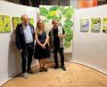 Bild: Grundler/exb
Bei der Ausstellungseröffnung in der Remise (von links): Klaus Pöhler, Katharina Gierlach und Franz Grundler.