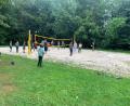 Bild: Magdalena Zwack/UPW Etzenricht/exb
Beim Zeltlager der UPW Etzenricht in der Freizeitanlage Pleystein steht auch Beachvolleyball auf dem Programm.