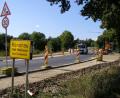 Bild: pz
Vor der Neugestaltung der Klostergasse und des Lodermühlwegs in Kondrau müssten die Wasser- und Abwasserleitungen erneuert werden. Von den vorbereitenden Maßnahmen betroffen ist auch der Verkehr auf der Bundesstraße 299 am Ortseingang aus Richtung Waldsassen.