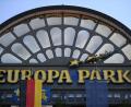Bild: Patrick Seeger/dpa
Eingangsbereichs des Europa-Parks in Rust.