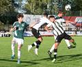 Archivbild: Gebert
Der SV Mitterteich empfängt am Mittwoch die SpVgg Bayreuth II. Das Bild zeigt eine Szene aus dem letzten Heimspiel der Stiftländer gegen den FSV Stadeln (1:3). In den grünen Trikots die Mitterteicher Sebastian Bilz und Jakub Nedbaly (links).
