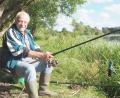 Bild: bl
Helmut Götz hat seit mehr als 40 Jahren die Naab im Blick und weiß als Gründungsmitglied des Pfreimder Anglervereins um das fragile Gleichgewicht in den betreuten Gewässern.
