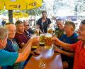 Bild: Petra Hartl
Eine Radlergruppe aus Schmidmühlen hatte sich das Frohnbergfest als Ausflugsziel ausgesucht.