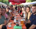 Bild: kro
Eine klasse Stimmung herrschte auf dem Weinfest des Handballclubs Tirschenreuth.