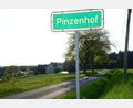 Archivbild: bey
Die Gemeindeverbindungsstraße von Hammerles nach Pinzenhof wird ausgebaut.
