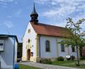 Bild: wfe
Mit aufgefrischter Fassade präsentiert sich die Kirche Jesus am Ölberg in Sinnleithen rechtzeitig zum Kirchweihfest. Der Aufbau lief schon vor einigen Tagen an.
