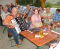 Bild: mad
Ein Musiker-Quartett singt und spielt beim Musikantentreffen in Uckersdorf.
