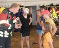 Bild: pop
Interessante Details erfahren die Kinder bei der Feuerwehr, zum Beispiel über den Atemschutz.