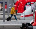 Bild: Sven Hoppe/dpa
Zugfahrer, die aus Nürnberg zum Münchner Flughafen wollen, haben es ab Dezember 2024 leichter: Der überregionale Flughafenexpress soll dann auch Parsberg, Neumarkt und den Nürnberger Hauptbahnhof anfahren.