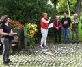 Bild: gf
Vor Gewerkschaftlern und politischen Repräsentanten bezogen (von links) die Zweite IG-Metall-Bevollmächtigte Sabrina Feige und Grammer-Konzern-Betriebsratsvorsitzende Judith Uhlmann Stellung gegen die Kriege auf der Welt.