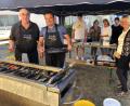 Bild: krb
Der gerillte Fisch kommt bei den Besuchern bestens an.