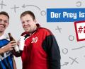 Bild: Gube, Marina
In Folge 26 sprechen Tracer (der mit dem Schnauzbart) und Faktenschecki über Tore, Tore, Tore - und natürlich über den Siebenerpack von Michael Prey.