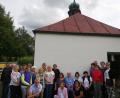 Bild: Elisabeth Bauer/exb
Der Frauenbund Winklarn machen sich zu einer Wallfahrt zur "Frauenbrünnl-Kapelle" in Ast bei Waldmünchen auf.