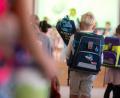 Symbolbild: Sebastian Gollnow/dpa
Nach sechs Wochen Sommerferien beginnt am Dienstag, 12. September, wieder die Schule. An der Schnaittenbacher Schule gibt es zum neuen Schuljahr einige Änderungen.