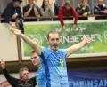 Bild: Peter Perzl
Jan Liebscher, Trainer der VGF Marktredwitz, ist mit der Vorbereitung seiner Drittliga-Volleyballer bislang nicht zufrieden. Los geht die Saison am 23. September in der heimischen MAK-Arena gegen den VC DJK München Ost-Herrsching.