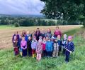 Bild: Manuela Ulrich/exb
Eine Taschenlampenwanderung hatte der Katholische Frauenbund Bad Neualbenreuth zum Ferienprogramm angeboten.