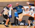 Bild: G. Büttner
Stefano Flierl in Aktion: Die Handballer des HC Weiden absolvieren in Amberg ihr erstes BOL-Saisonspiel.
