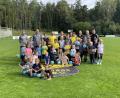 Bild: SV Steinmühle/exb
Mehr als 30 Kinder beteiligten sich an einem Fußball-Schnuppertraining, das der SV Steinmühle im Rahmen des Ferienprogramms anbot.