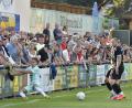 Bild: Hubert Ziegler
Derbystimmung in Ammerthal vor prächtiger Kulisse: Einsatz und Kampf waren Trumpf im Bayernliga-Nachbarduell.