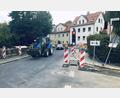 Bild: wro
Ampeln regeln derzeit den Verkehr in Falkenberg. Aktuell gebaut wird nahe der Waldnaabbrücke in der Wiesauer Straße.