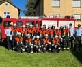 Bild: Feuerwehr Poppenreuth/exb
Die erfolgreichen Feuerwehrleute zusammen mit Kreisbrandmeister Roland Frank und Kommandant Martin Reißnecker (von links), Zweitem Kommandant Manuel Kraus (unten rechts) sowie Kreisbrandmeister Wolfgang Fischer und Kreisbrandinspektor Wolfgang Wedlich (von rechts).