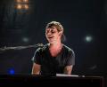 Bild: Patrick Thiele/exb
Als FloVonWaldau will der 23-jährige Florian Eckl auf den Bühnen der Deutschrock-Szene wie hier bei einem Konzert der Band Willkuer in Hülben viele Leute erreichen.