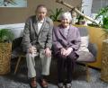 Bild: R. Honig
Sie sind seit 70 Jahren verheiratet. Im Caritas-Haus St. Barbara feierten Anna und Schorsch Honig Gnadenhochzeit im Kreise ihrer Familie.