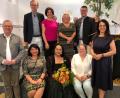 Bild: Schönhammer/exb
Oberbürgermeister Andreas Feller (vorne, von links), FU-Bezirksvorsitzende Barbara Gerl, Festrednerin Dr. Sissy Thammer, Kreisvorsitzende Jenny Lehmer, MdB Martina Englhardt-Kopf sowie Alexander Flierl (hinten. von links), Kreisbäurin Sabine Schindler, Ortsvorsitzende Sonja Dietl und Matthias Meier
 feierten mit der FU Jubiläum.