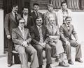 Archivbild: do
Die FC-Vorstandschaft in den Gründerjahren. Sitzend von links Andreas Steinl, Johann Hörl, Vorsitzender und Bürgermeister Josef Bräutigam und Josef Friedl. Stehend von links Heinz-Peter Dietrich, Otto Rödl, Josef Schnödt, Norbert Schnödt und Reinhard Gebhardt